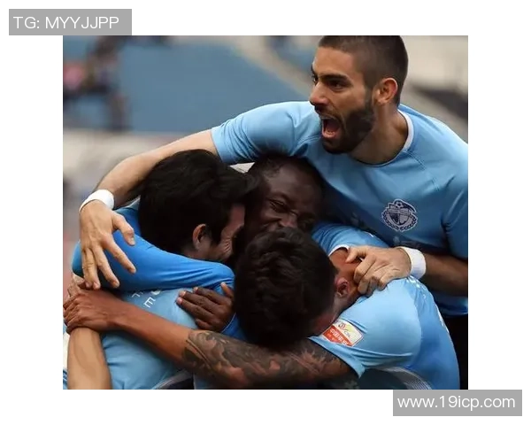 大连一方与广州恒大精彩对决在线直播全程回顾与分析